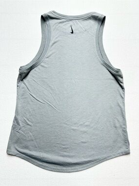 Nike Dri-FIT Women’s Small Light Gray Muscle Tank Top Swoosh Workout